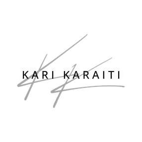 Karis Schreiberei zwischen Tür und Angel